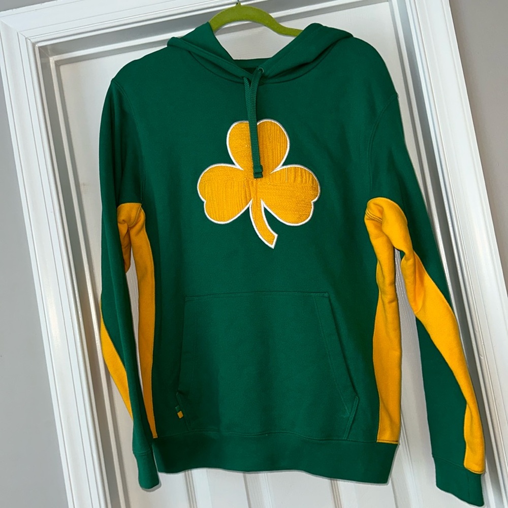 Nike NBA Celtics yellow shamrock hooded sweatshirt